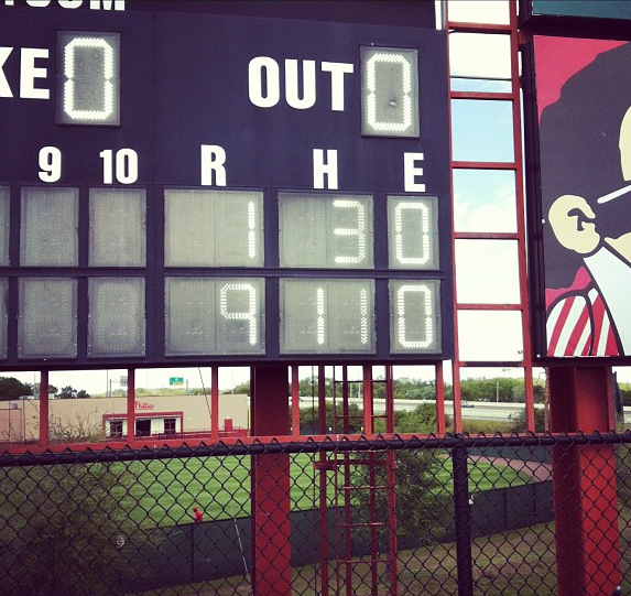 A photo of the scoreboard in the eighth inning. (Photo courtesy of Schmitty/X-Rays Spex)