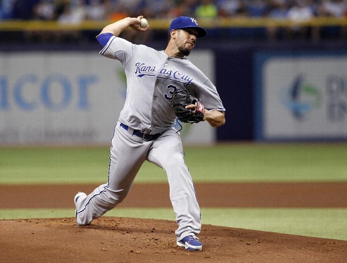 James Shields pitches during the first inning at Tropicana Field. (Photo courtesy of Brian Blanco/Getty Images)